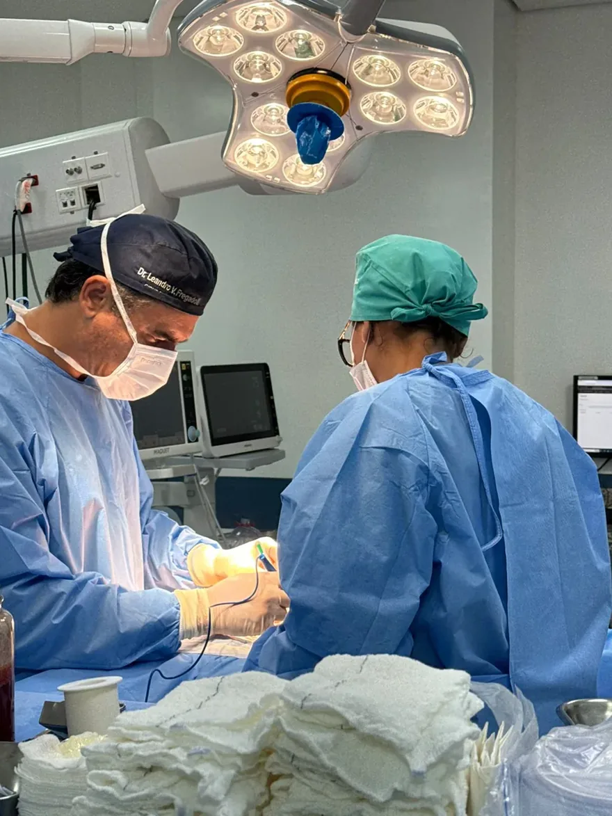 Cirurgia Dr. Leandro Fregadolli